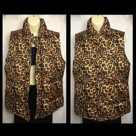 Size 14 Animal print outerwear vest. Quilted style vest. NWOT - Picture 1 of 12